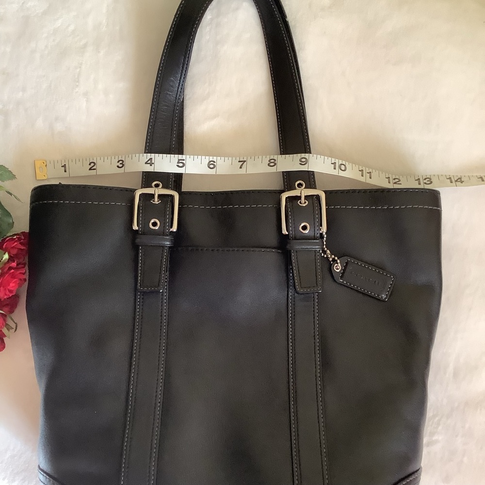 Coach Leather Purse - Picture 8 of 16
